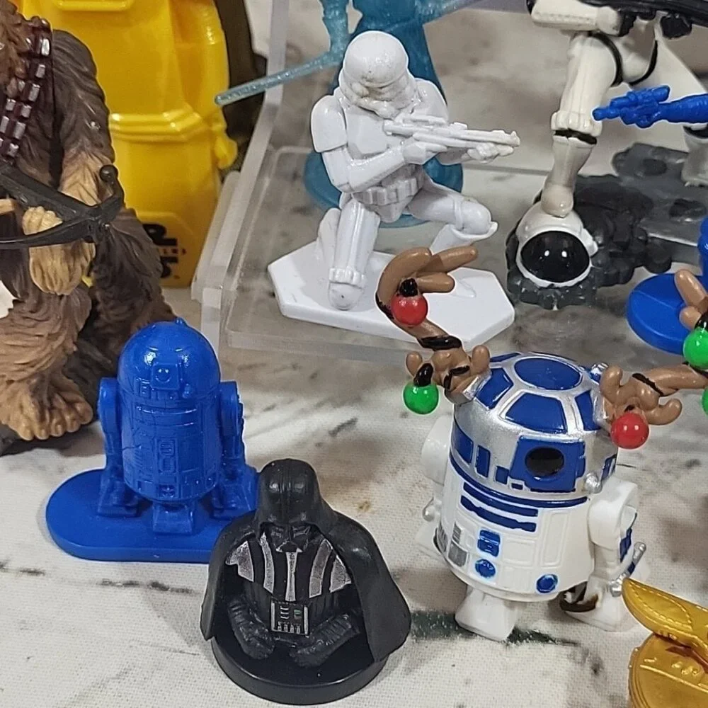 Star Wars Action‎ Figures Large Lot Assorted Characters Movies R2D2 Luke Chewy